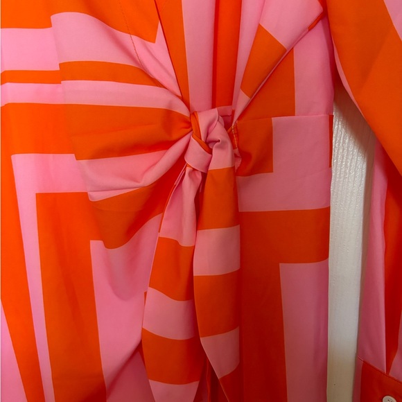 EUC pink and orange geometric maxi wrap dress - Picture 4 of 4